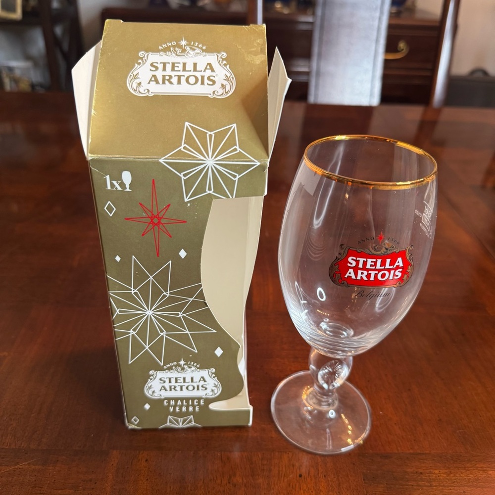 Stella Artois 40cl Gold Rim 13 oz. Chalice Beer Glass  7.5” New in Box